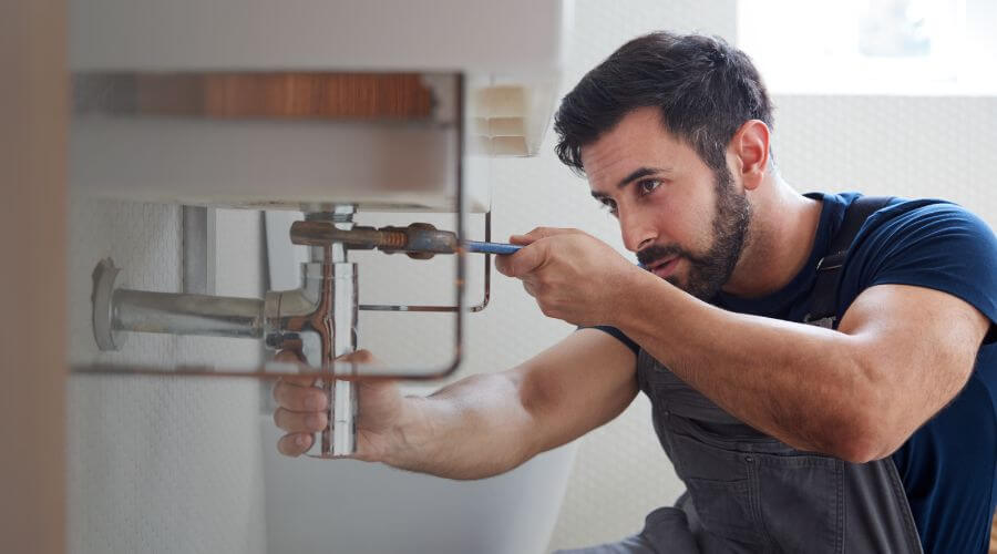 Expert burst pipe repair services in Union, IA